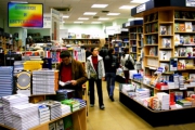 Книги в московских магазинах станут дешевле?